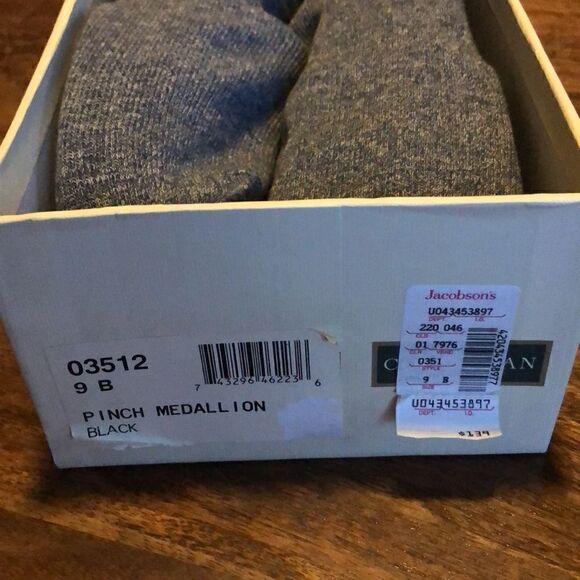 Cole Haan Men's Pinch Medallion Loafers size 9B Black - Picture 7 of 8